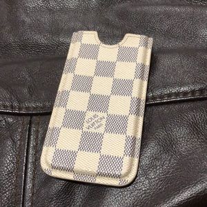 Louis Vuitton iPhone 5 case